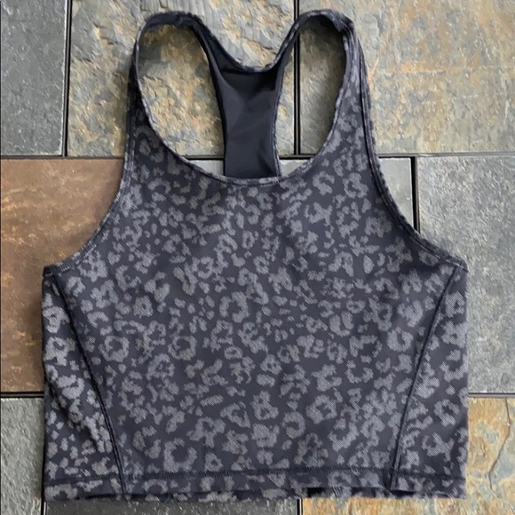 EUC Athleta Lightning Reflective Crop - Picture 8 of 8